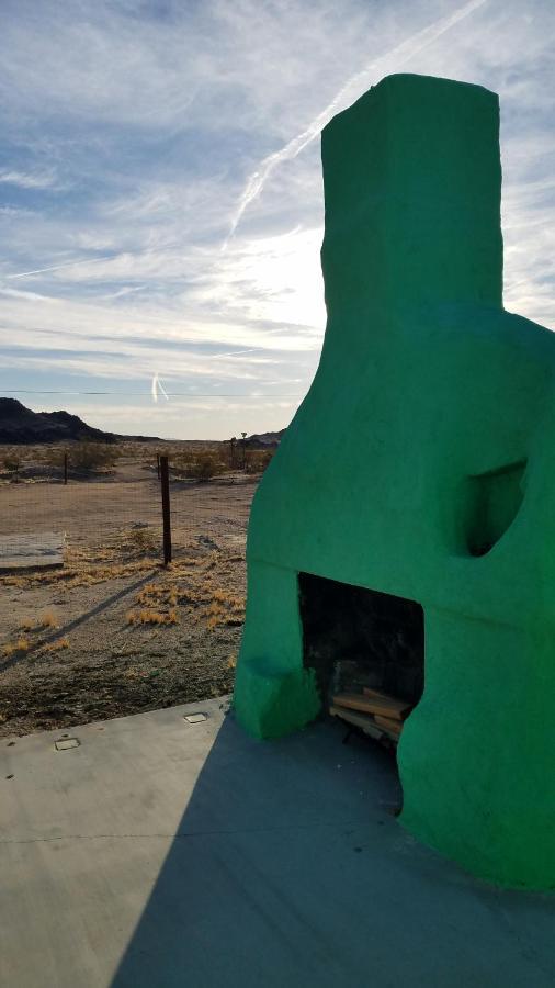 Smitty'S Hideaway Hotel Twentynine Palms Luaran gambar
